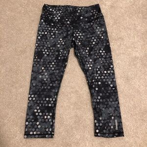 Women’s Polka Dot Cropped Leggings